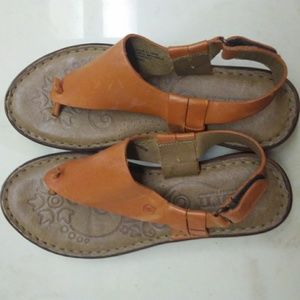 Born sandals.